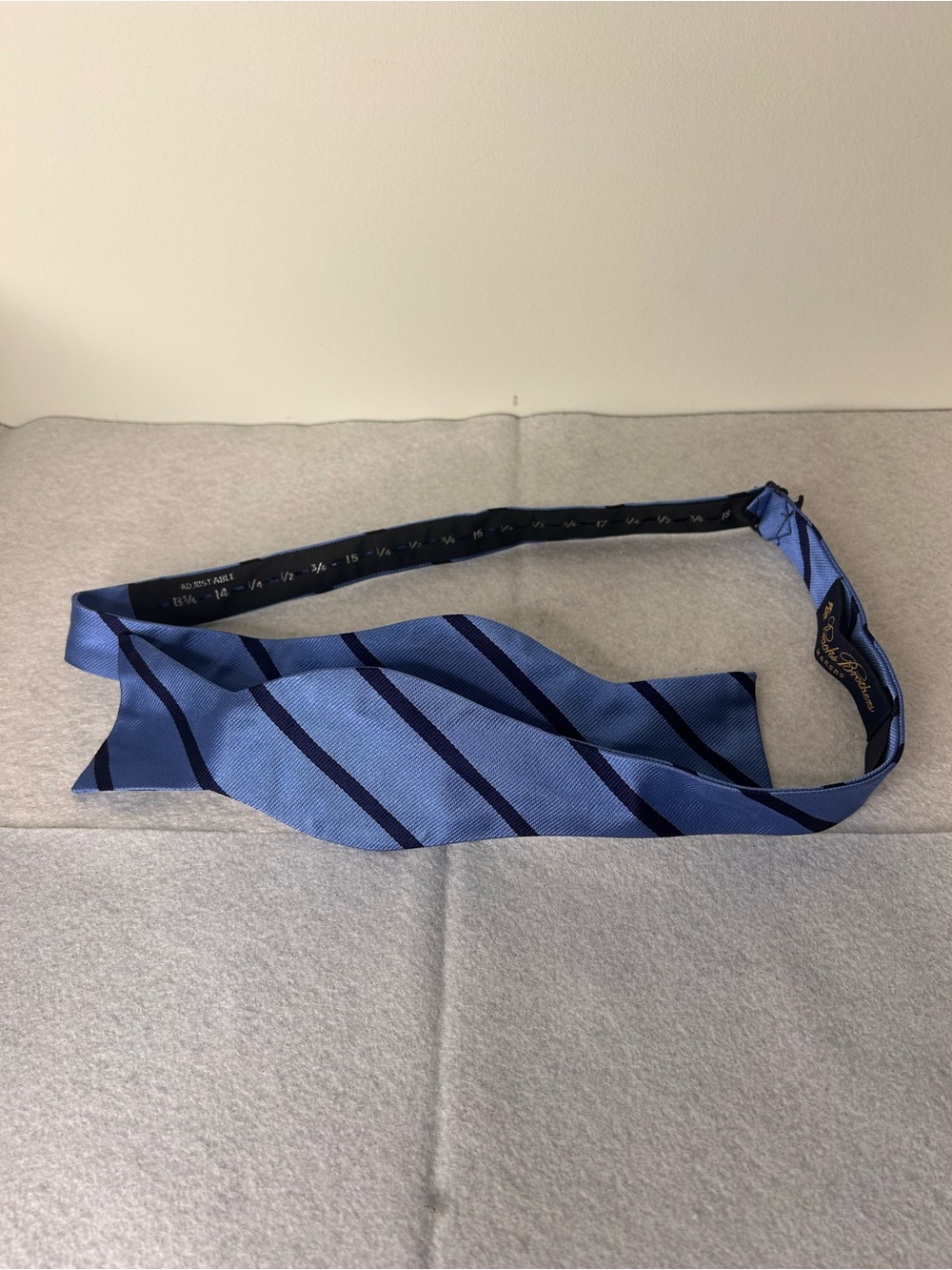 Brooks Brothers Makers Merchants Repp Silk Self Tie Bowtie adjustable Striped